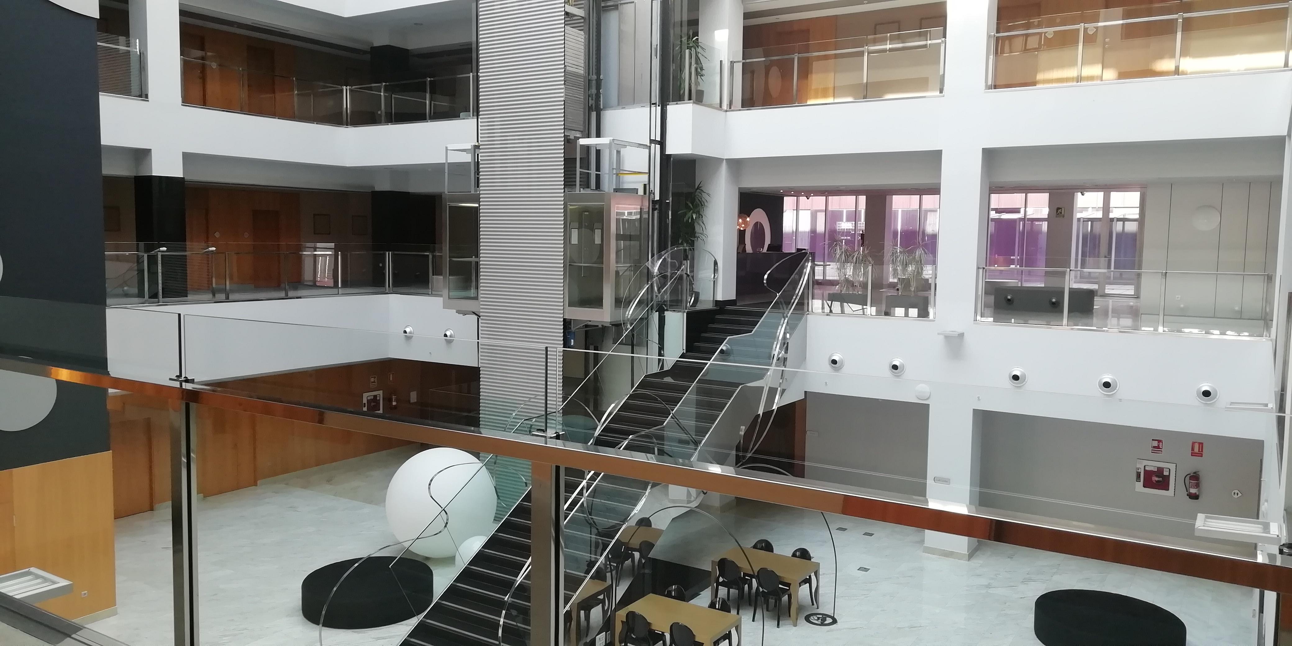 Hotel Ciudad De Ponferrada, Ascend Hotel Collection Kültér fotó