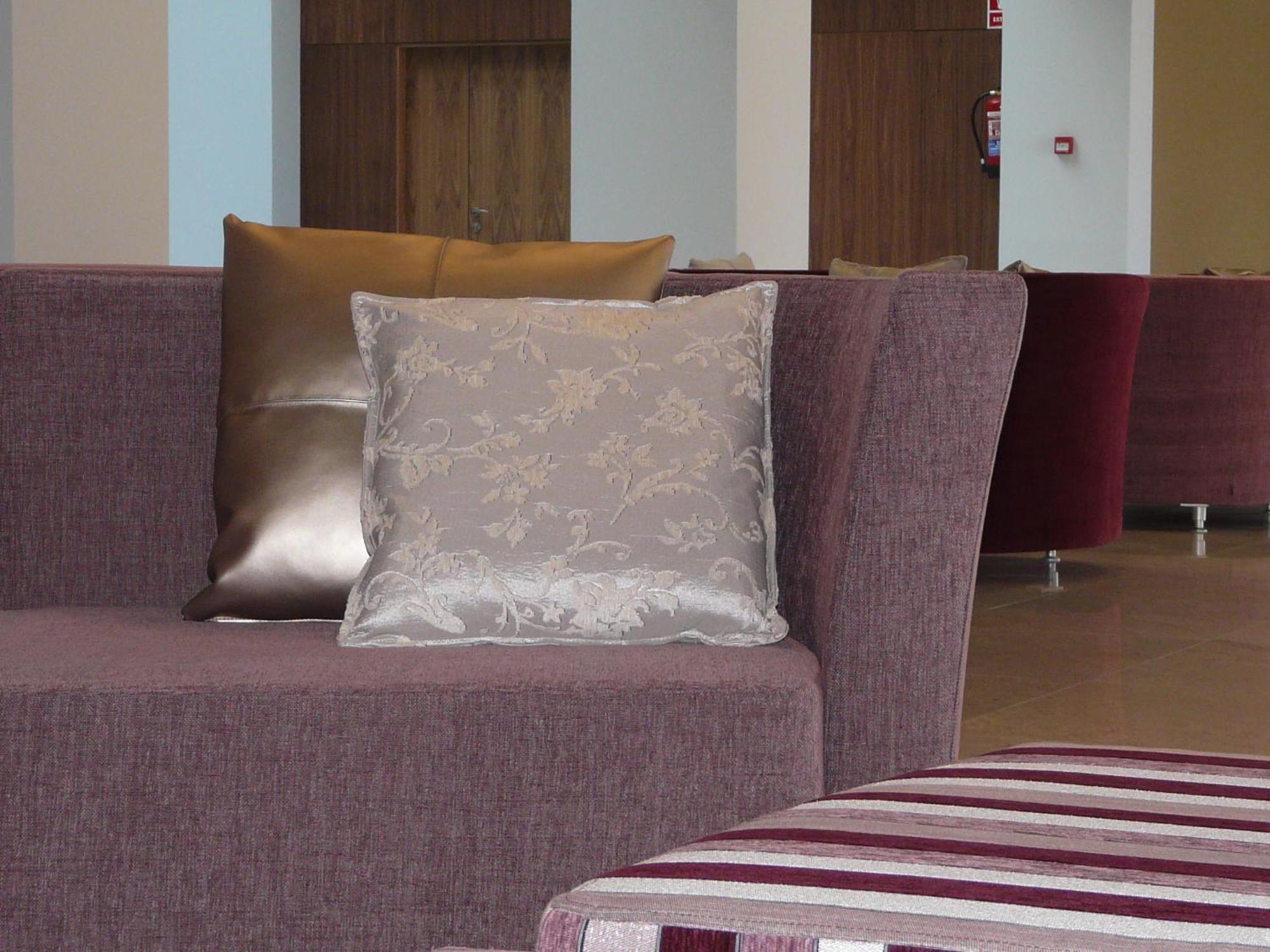 Hotel Ciudad De Ponferrada, Ascend Hotel Collection Kültér fotó