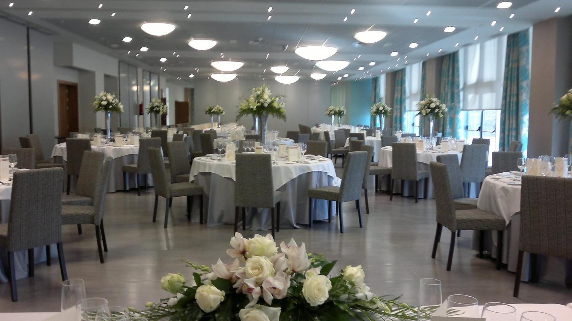 Hotel Ciudad De Ponferrada, Ascend Hotel Collection Kültér fotó