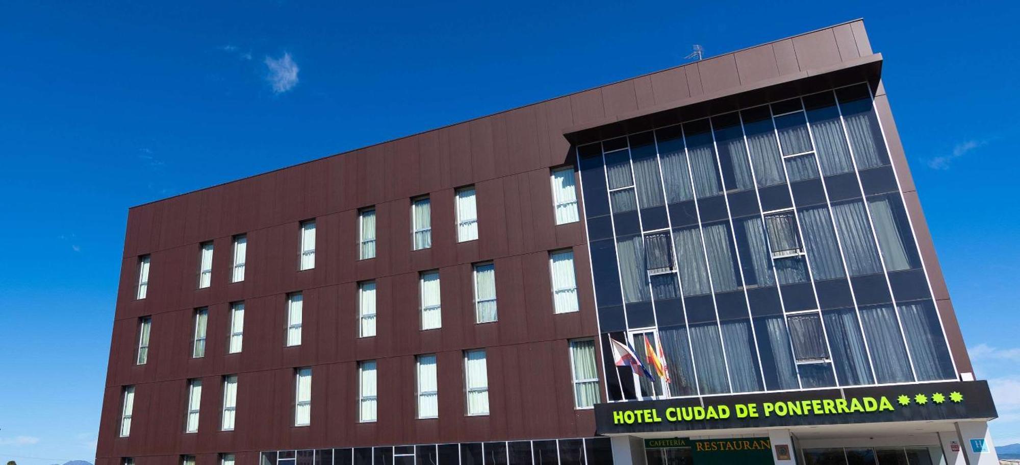 Hotel Ciudad De Ponferrada, Ascend Hotel Collection Kültér fotó