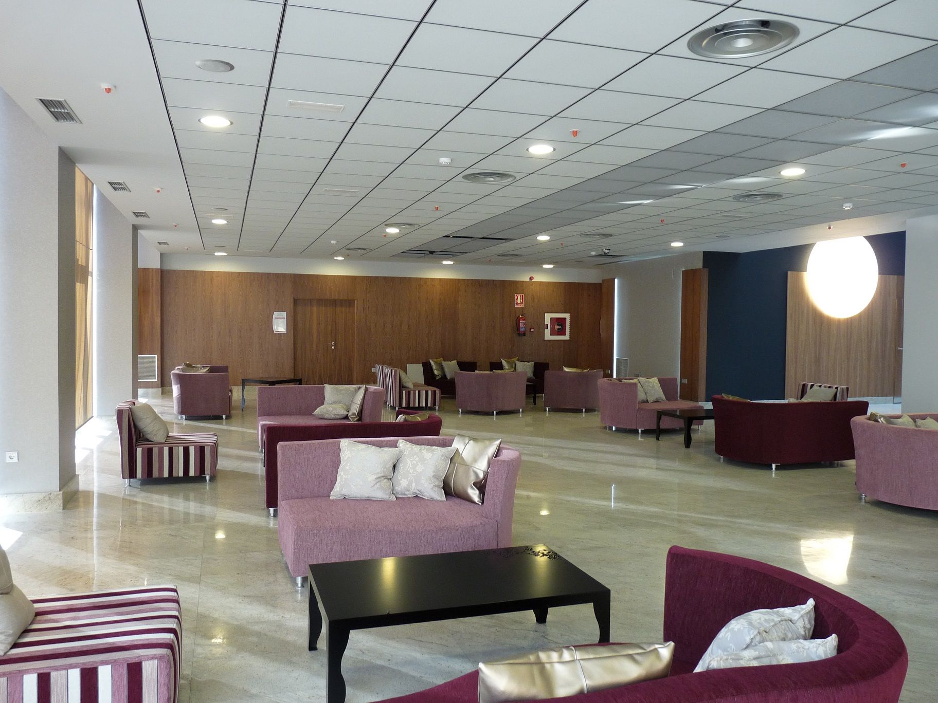 Hotel Ciudad De Ponferrada, Ascend Hotel Collection Kültér fotó